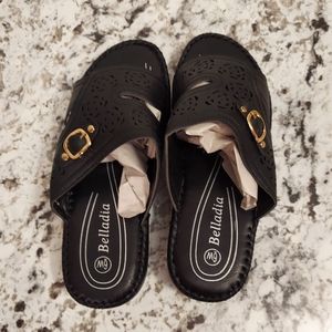 NWT black sandals